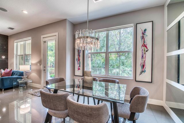 1116 Piccadilly Street, Palm Beach Gardens, FL 33418