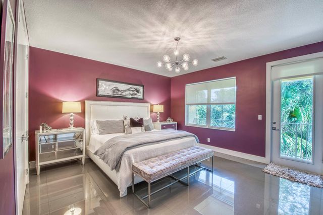 1116 Piccadilly Street, Palm Beach Gardens, FL 33418