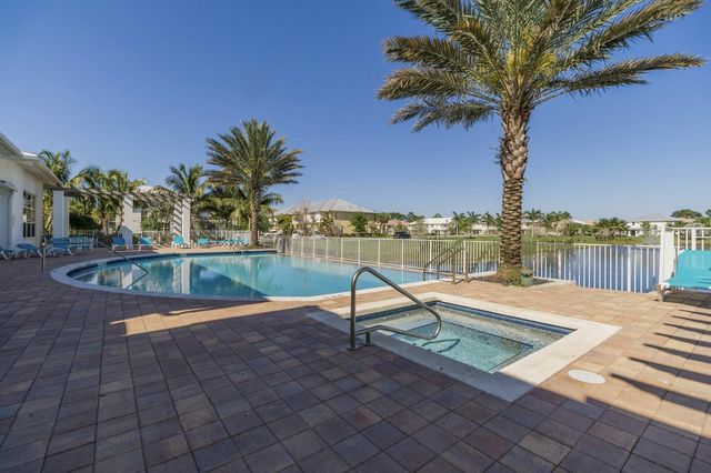 1116 Piccadilly Street, Palm Beach Gardens, FL 33418