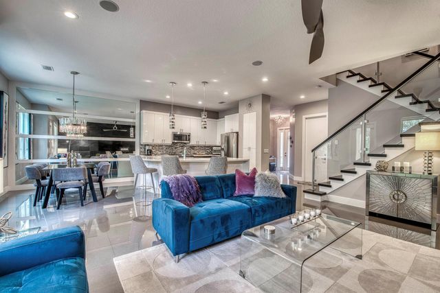 1116 Piccadilly Street, Palm Beach Gardens, FL 33418