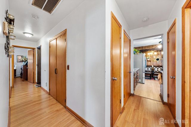 8 Johnson Street, Carteret, NJ 07008