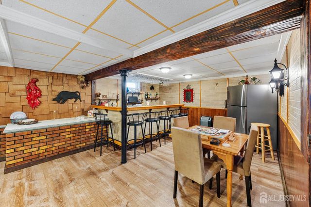 8 Johnson Street, Carteret, NJ 07008