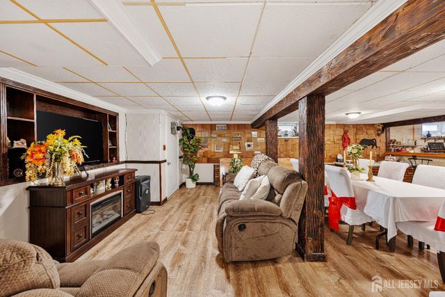 8 Johnson Street, Carteret, NJ 07008