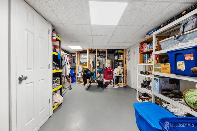 8 Johnson Street, Carteret, NJ 07008