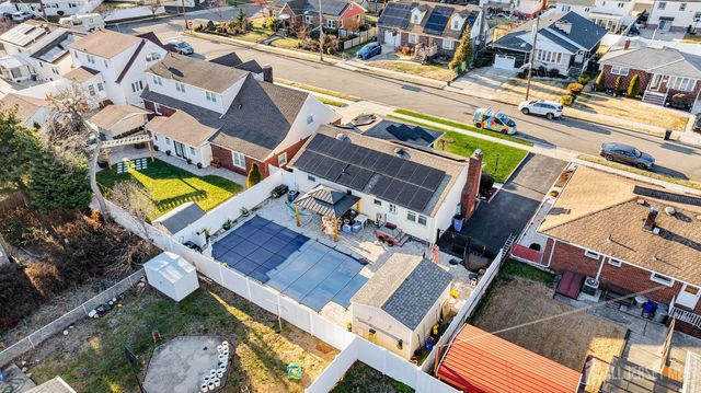 8 Johnson Street, Carteret, NJ 07008