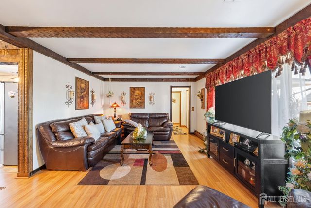 8 Johnson Street, Carteret, NJ 07008