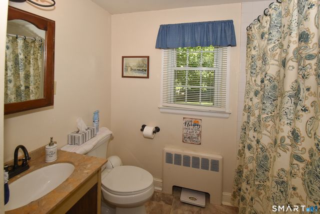 7 Nye Street, Manchester, CT 06040