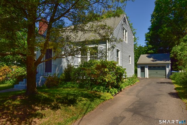 7 Nye Street, Manchester, CT 06040