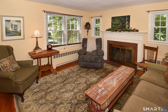 7 Nye Street, Manchester, CT 06040
