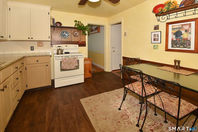 7 Nye Street, Manchester, CT 06040