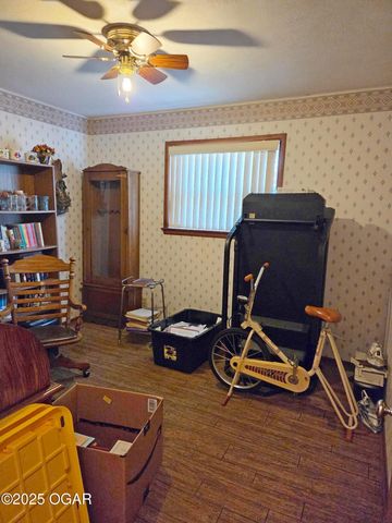 2609 W 32nd Street, Joplin, MO 64804