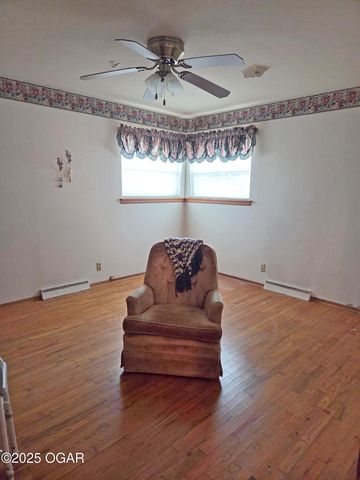 2609 W 32nd Street, Joplin, MO 64804