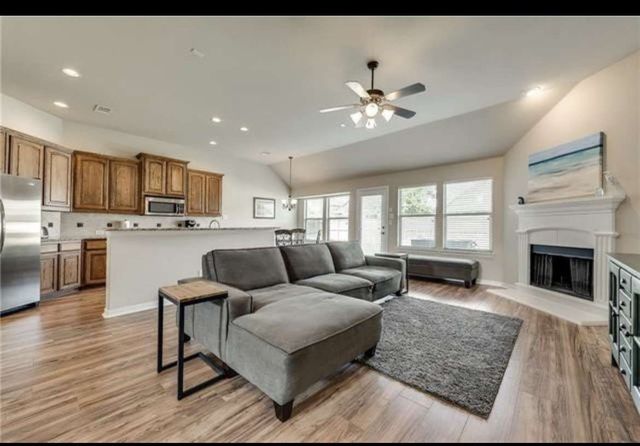 2902 Aurora Mist Drive, Little Elm, TX 75068