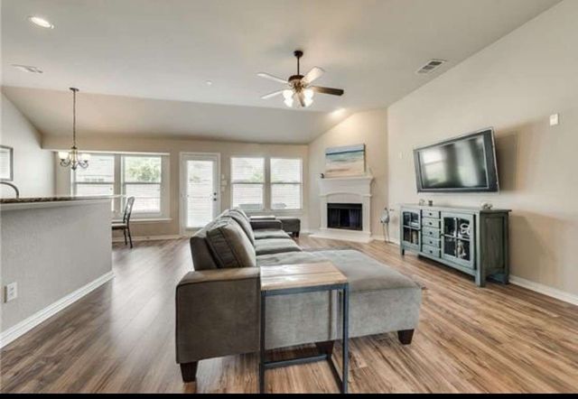 2902 Aurora Mist Drive, Little Elm, TX 75068