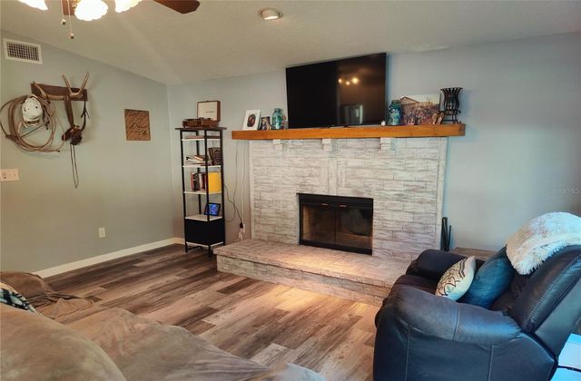 12131 LACEY DRIVE, New Port Richey, FL 34654