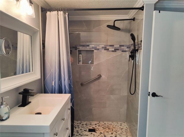 12131 LACEY DRIVE, New Port Richey, FL 34654