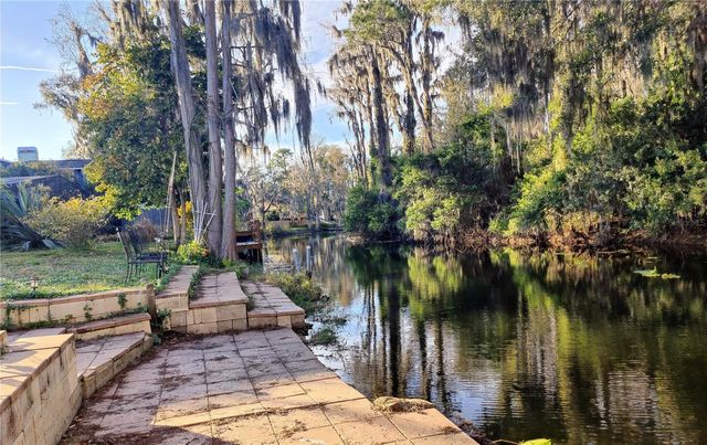 12131 LACEY DRIVE, New Port Richey, FL 34654