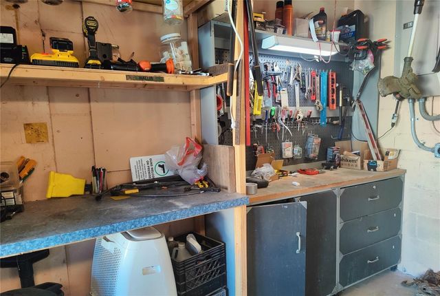 12131 LACEY DRIVE, New Port Richey, FL 34654