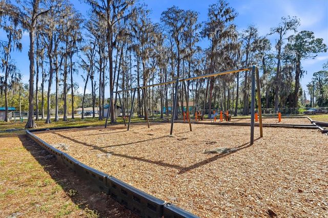 12131 LACEY DRIVE, New Port Richey, FL 34654