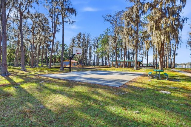 12131 LACEY DRIVE, New Port Richey, FL 34654