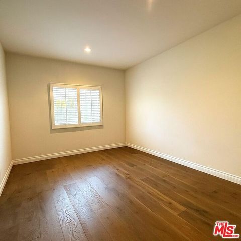 15020 Encanto Drive, Sherman Oaks, CA 91403