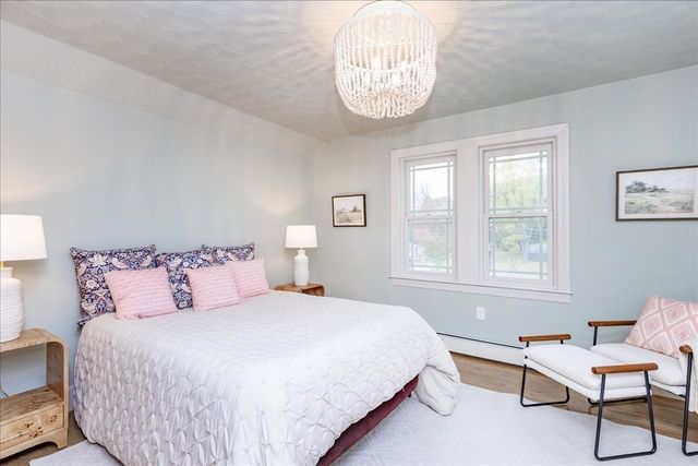137 Hampshire Rd, Methuen, MA 01844