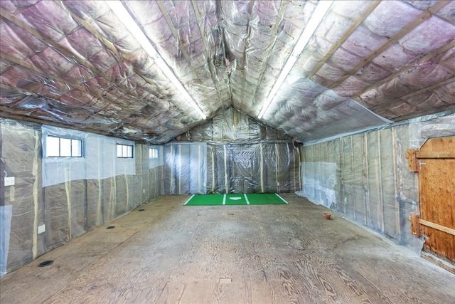 137 Hampshire Rd, Methuen, MA 01844