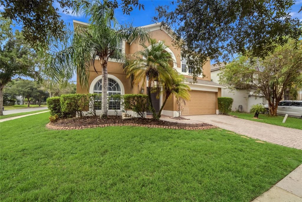 Image 3 of property listing at 12805 MOSS PARK RIDGE DRIVE, Orlando, FL 32832