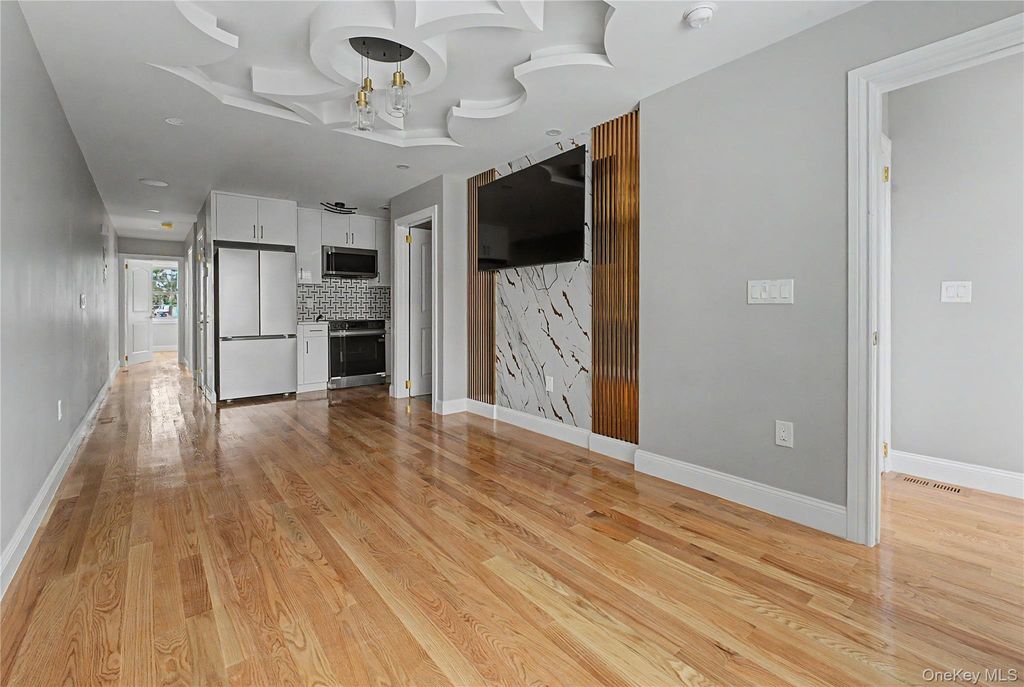 13121 140 Street, Jamaica, NY 11436 — photo 3