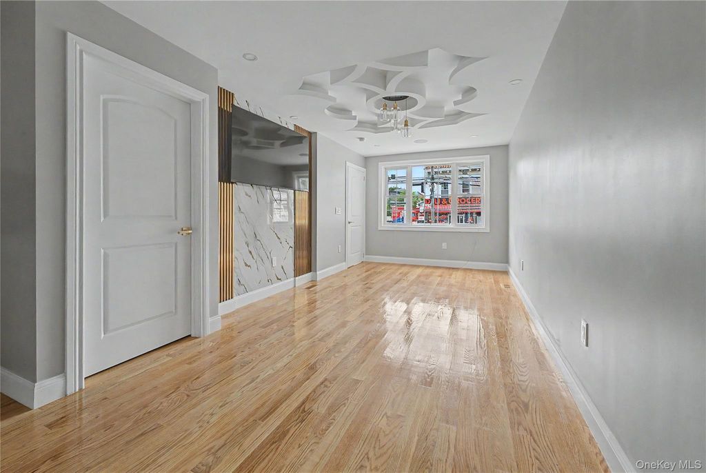 13121 140 Street, Jamaica, NY 11436 — photo 4