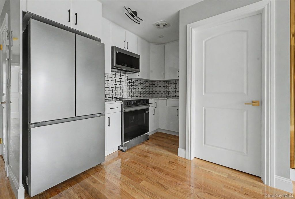 13121 140 Street, Jamaica, NY 11436 — photo 5