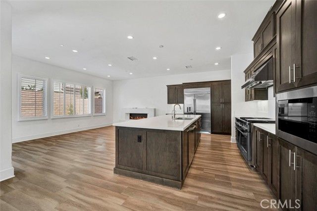 67 Glacier, Irvine, CA 92602