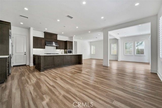 67 Glacier, Irvine, CA 92602