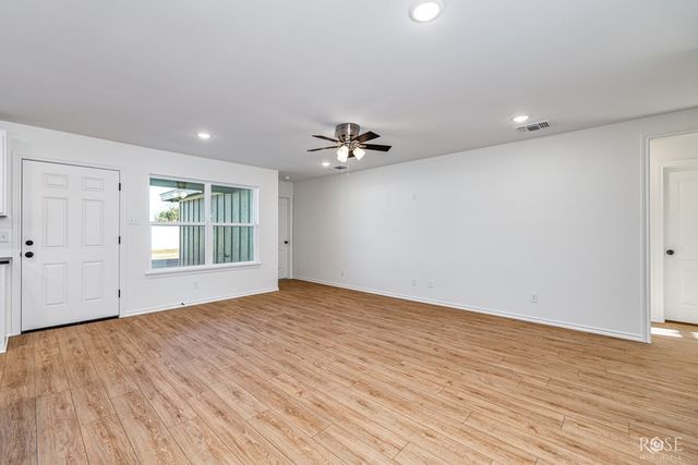 1608 N Oakes Street, San Angelo, TX 76903