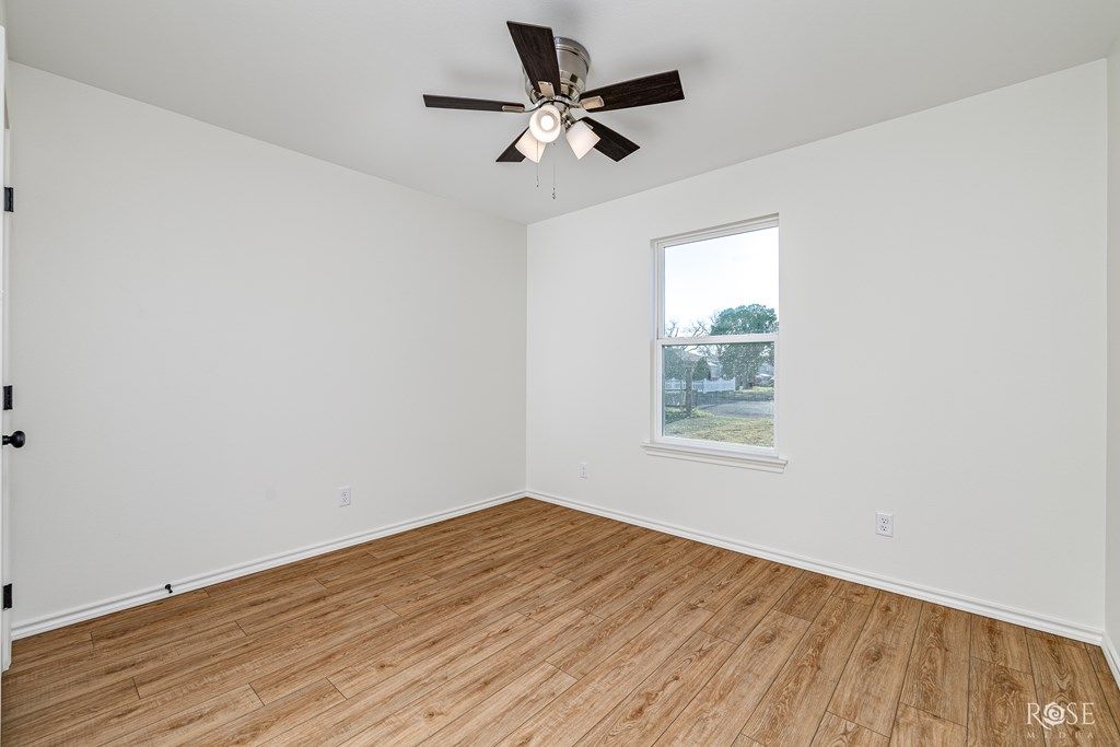 Image 21 of property listing at 1608 N Oakes St, San Angelo, TX 76903