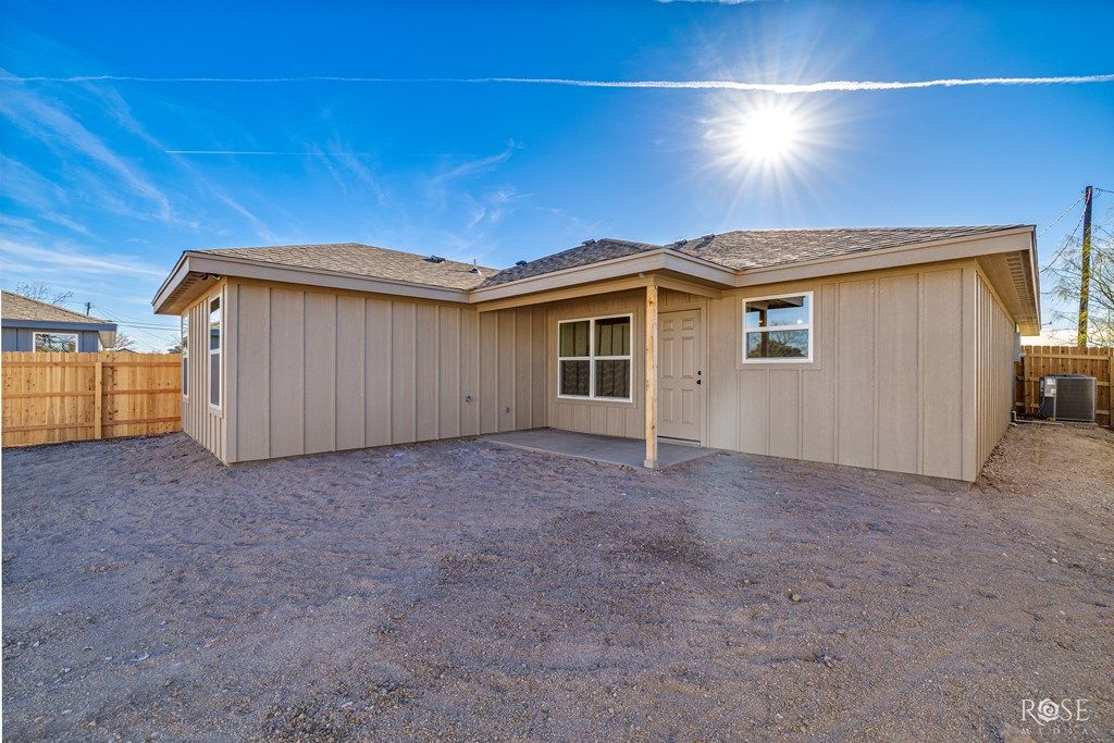 Image 27 of property listing at 1608 N Oakes St, San Angelo, TX 76903