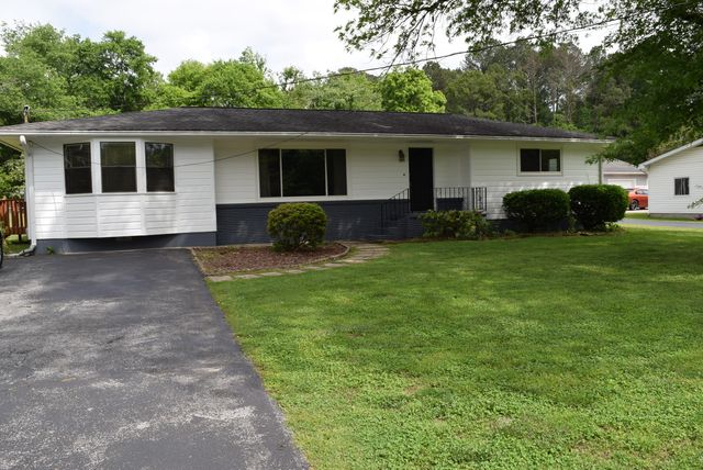 725 Dietz Road, Ringgold, GA 30736