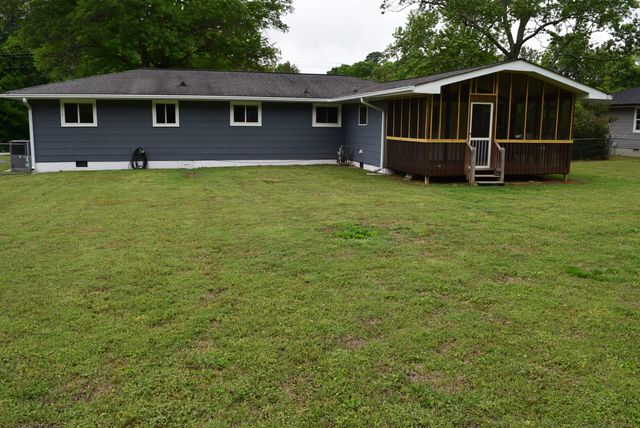725 Dietz Road, Ringgold, GA 30736