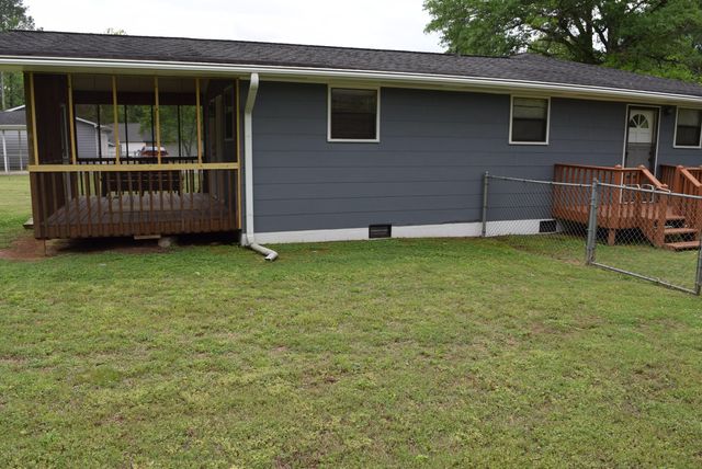 725 Dietz Road, Ringgold, GA 30736