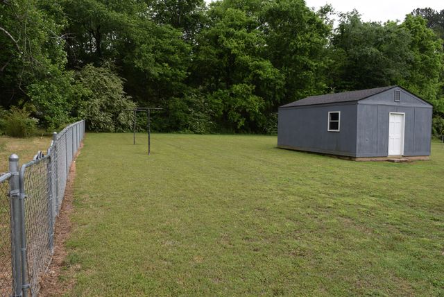725 Dietz Road, Ringgold, GA 30736