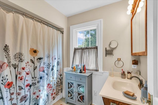 603 W Indiana Avenue, Urbana, IL 61801