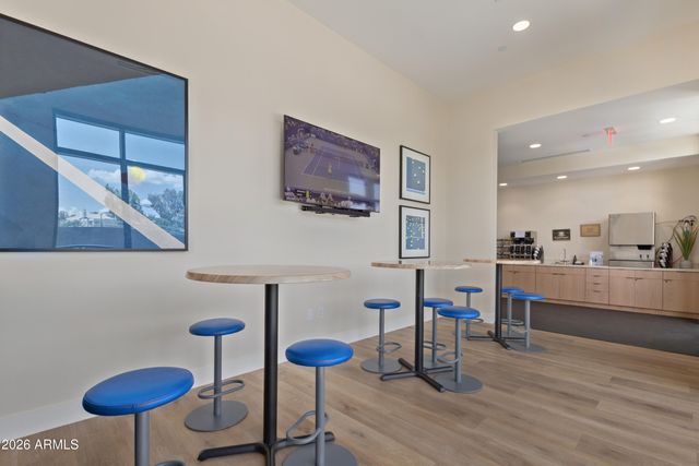 7272 E GAINEY RANCH Road 111, Scottsdale, AZ 85258