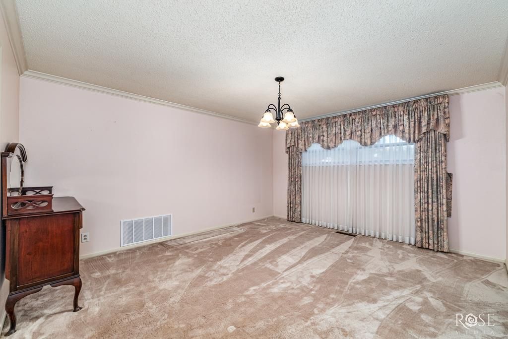 Image 19 of property listing at 1000 Lakeside Dr, Ballinger, TX 76821