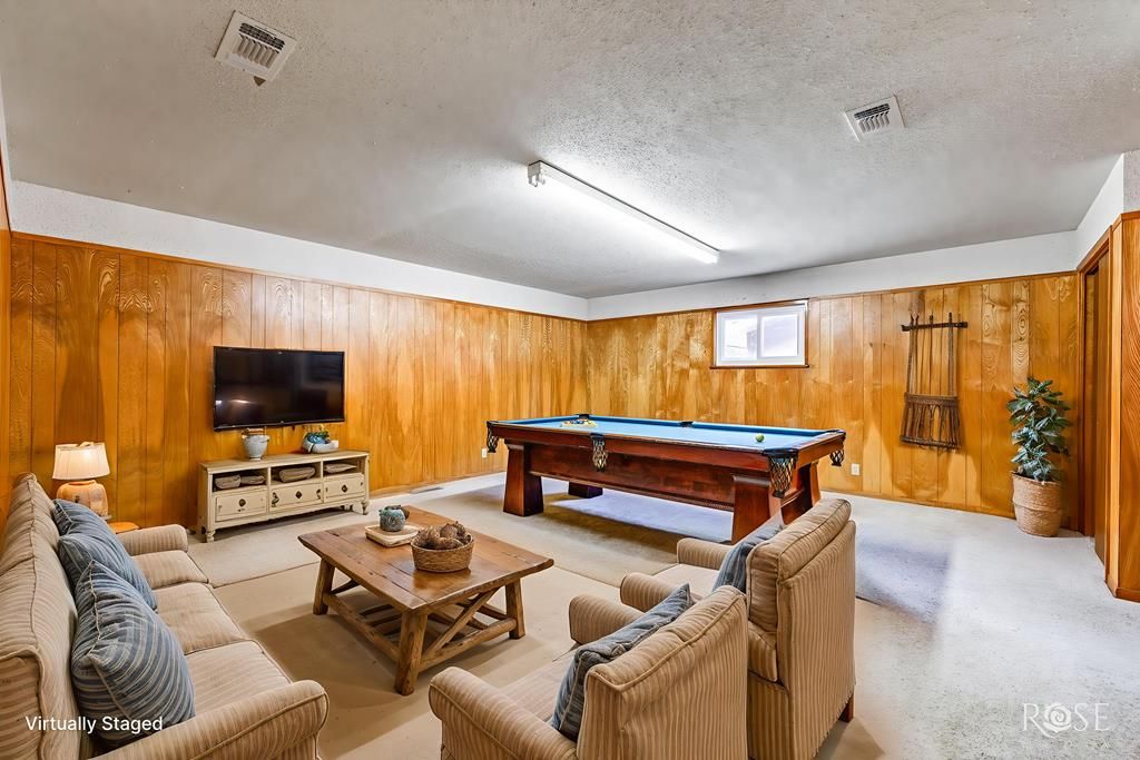 Image 30 of property listing at 1000 Lakeside Dr, Ballinger, TX 76821