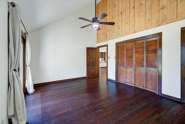 250 Jack Turner Road, Cleveland, TX 77328