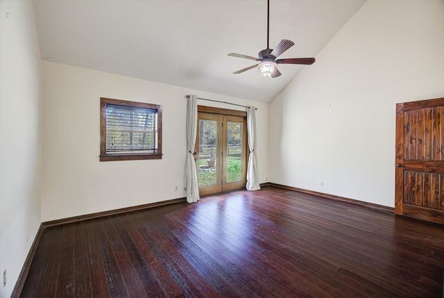 250 Jack Turner Road, Cleveland, TX 77328