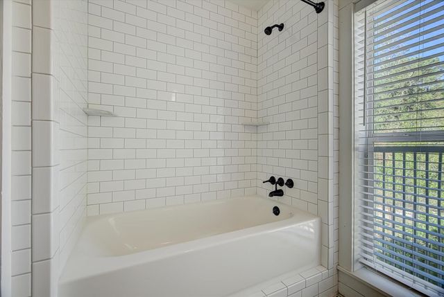 250 Jack Turner Road, Cleveland, TX 77328