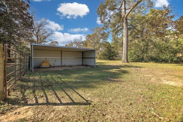 250 Jack Turner Road, Cleveland, TX 77328