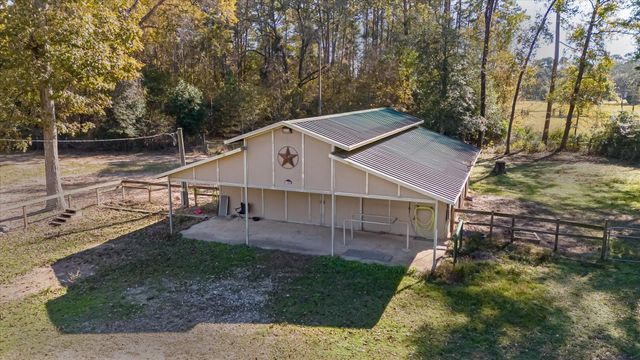 250 Jack Turner Road, Cleveland, TX 77328