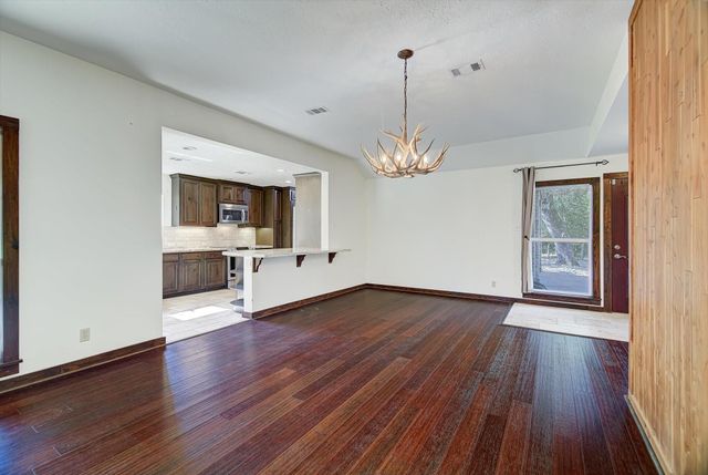 250 Jack Turner Road, Cleveland, TX 77328